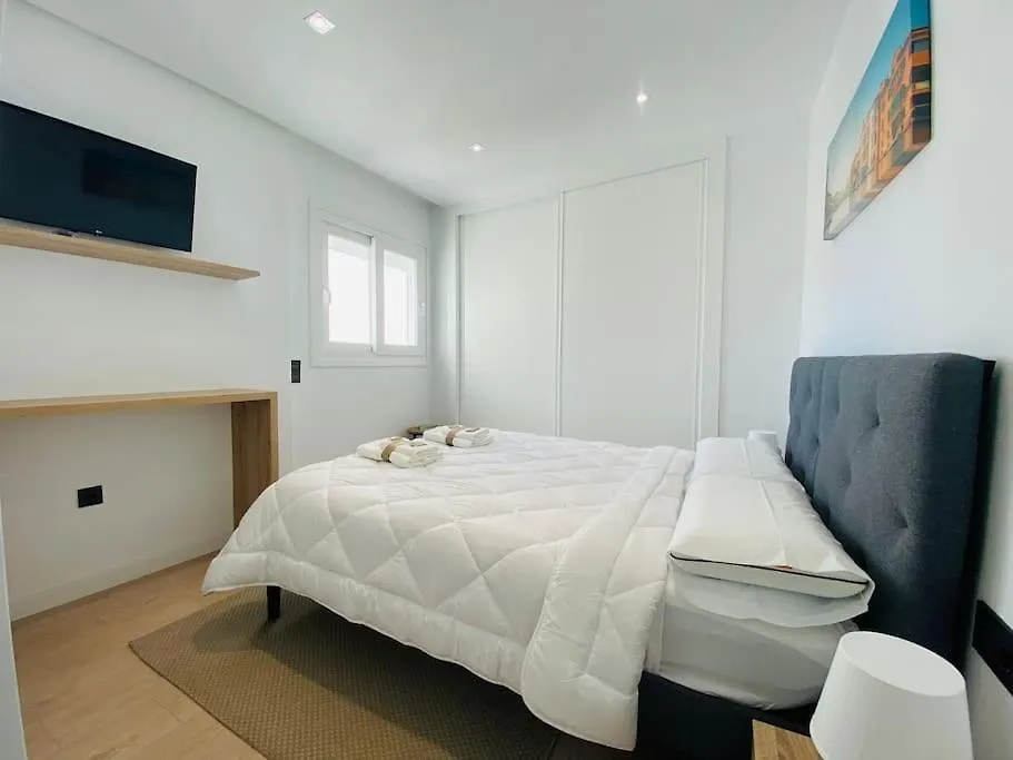 Atico Con Gran Terraza En El Centro A 50 Metros De La Playa Apartment Fuengirola